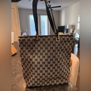 Gucci Black and Gray Signature Tote